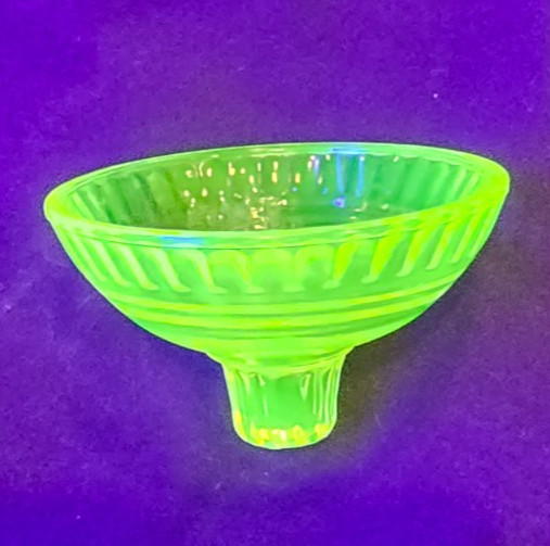 Uranium Measuring cup lid