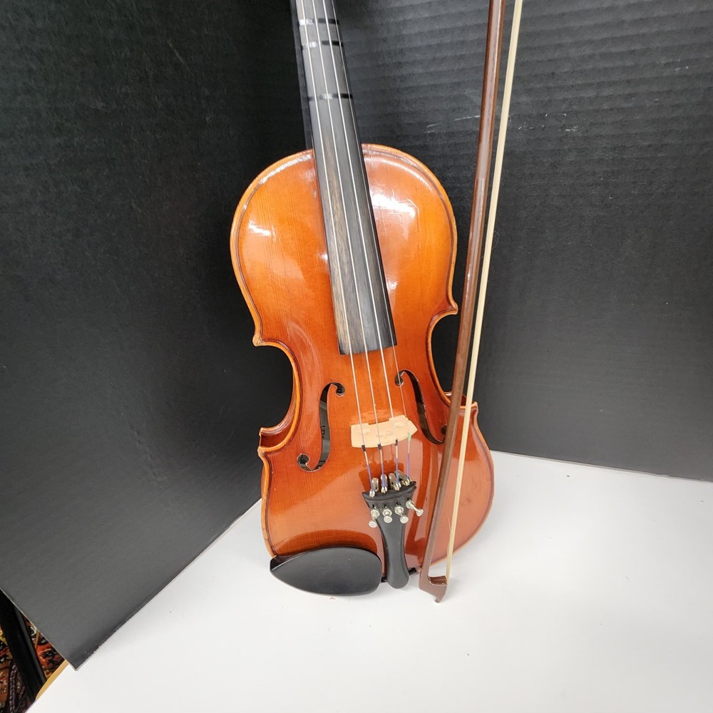 Karl Reiser Violin W/case