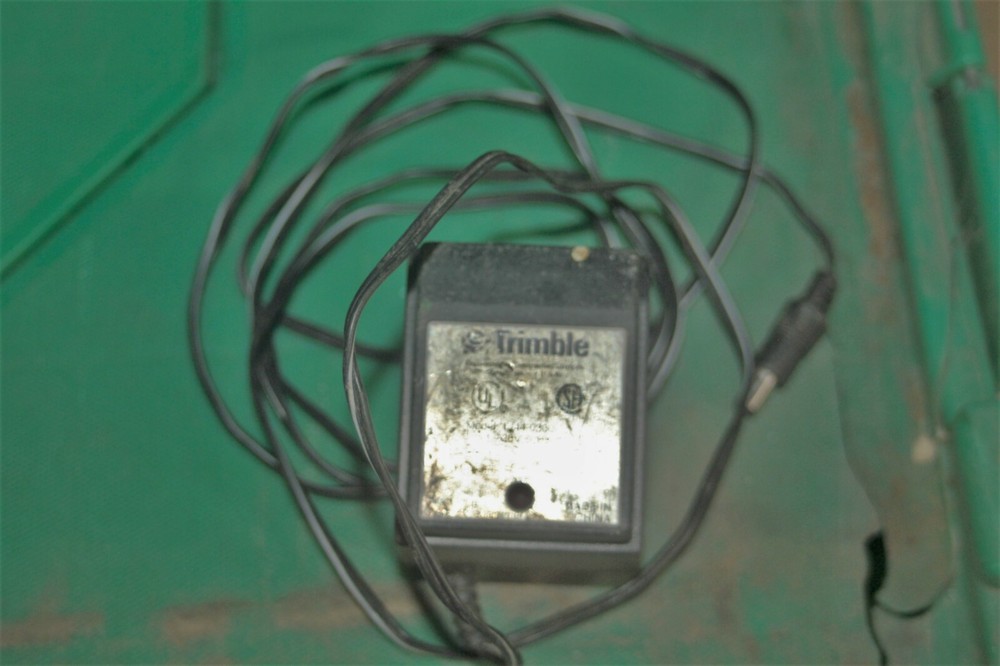 Trimble Charger 1044-0300