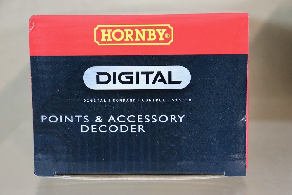 HORNBY R8247 OO GAUGE ELECTRIC POINTS & ACCESSORY DECODER od