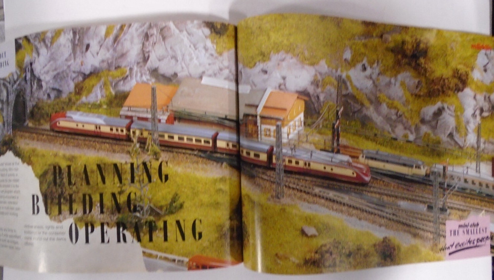 MARKLIN COMPLETE PROGRAM 1994/95 E MODEL RAILWAY PAPERBACK CATALOG