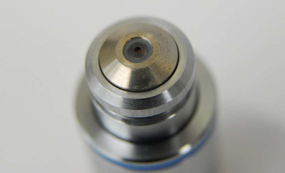 Zeiss 440351 Plan-NEOFLUAR Ph2 40x/0.75 Infinity/0.17 Microscope Objective