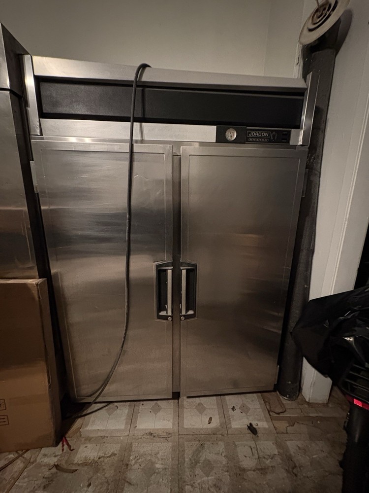 Commercial restaurant equipment