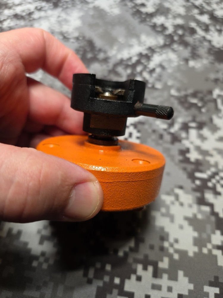 LYMAN UNIVERSAL CASE TRIMMER DRILL PRESS MODEL RELOADING RELOAD TRIM #7852010