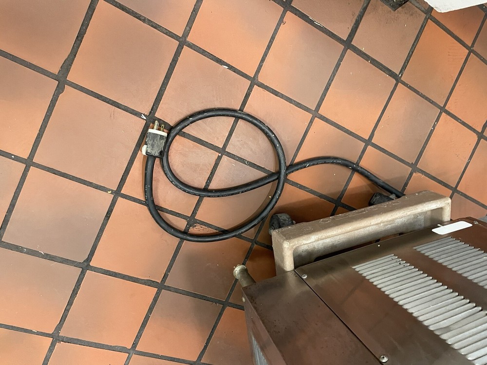 SaniServ Soft Serve Yogurt