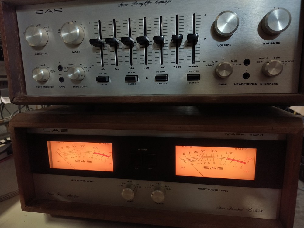 SAE (Scientific Audio Electronics) Stereo Preamplifier Equalizer Mark 1B
