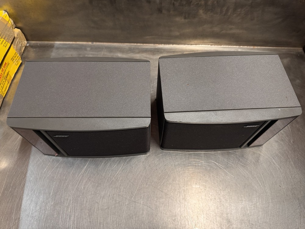 Bose Model 141 Speaker Pair