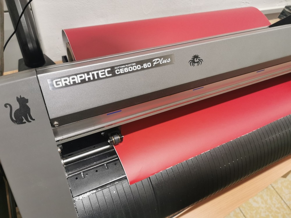 Graphtech CE6000-60, CE7000‑60 3x perfectly functioning cutting plotters