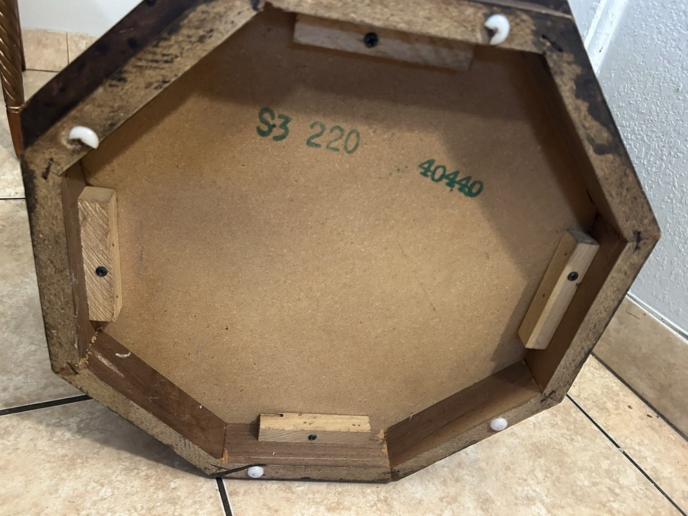 Middle Century Classic Drum Table ￼