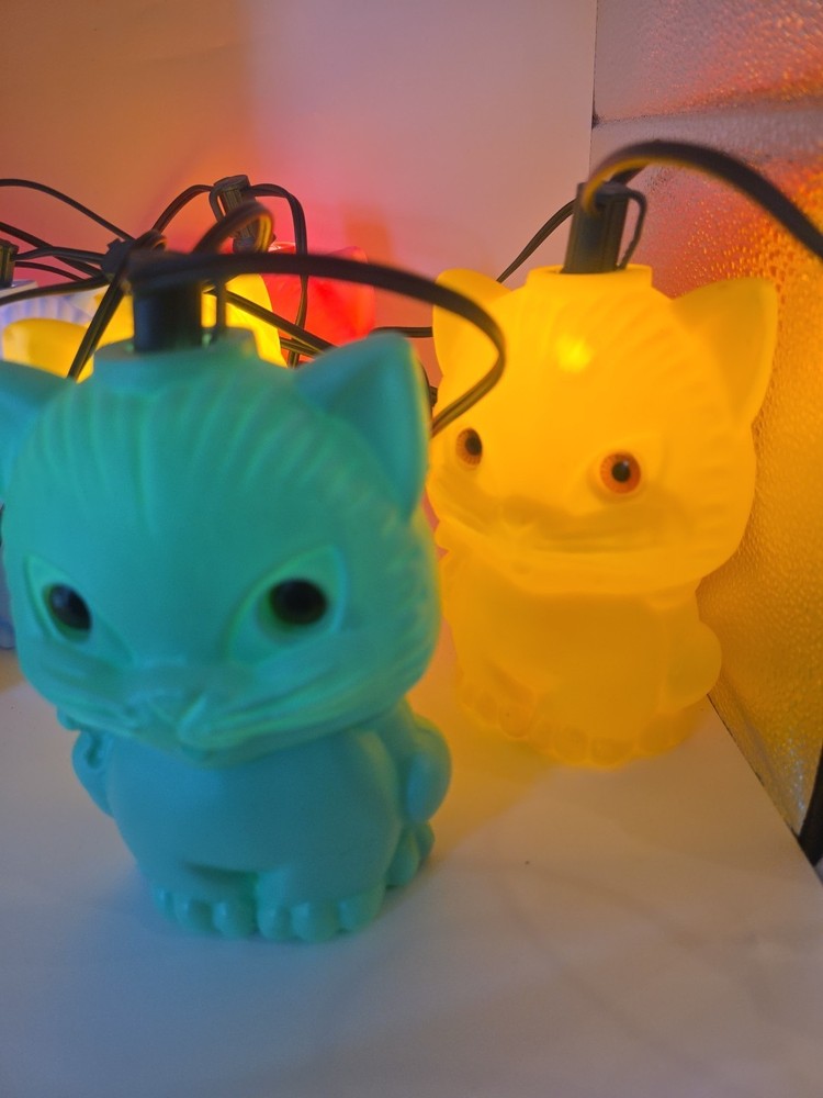 Vintage 7 Blow Mold Plastic Cat Kitty Patio RV String Light