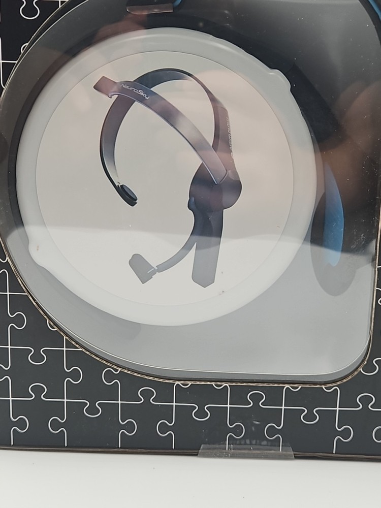 Puzzlebox Orbit Neurosky Mindwave Mobile Helicopter