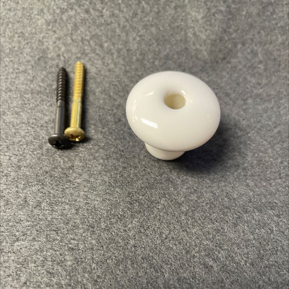 1-1/4" Ceramic Center Hole Knob White