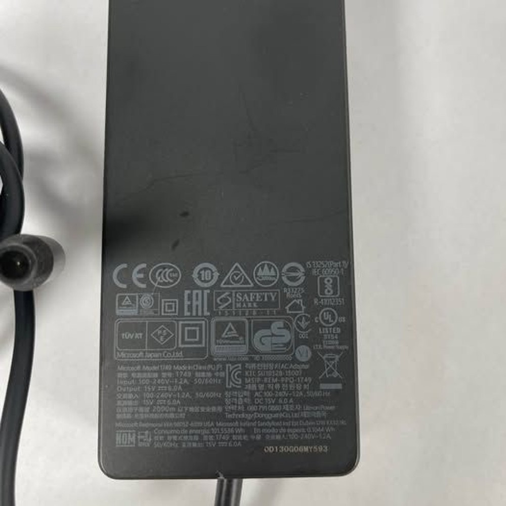 Microsoft Surface Dock Model 1661