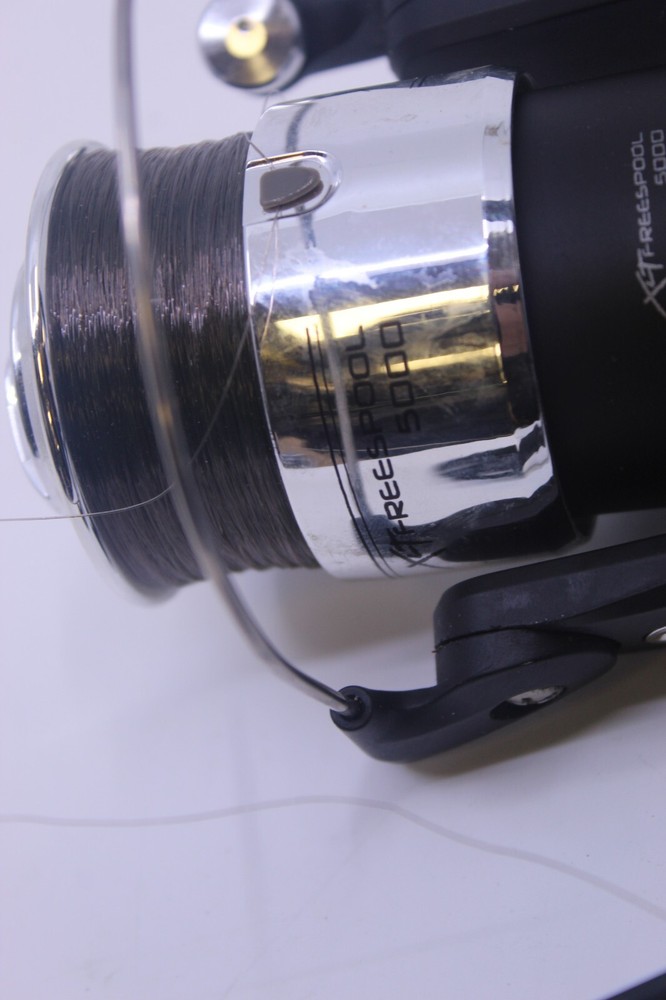 XLTfreespool 5000 Fishing Reel