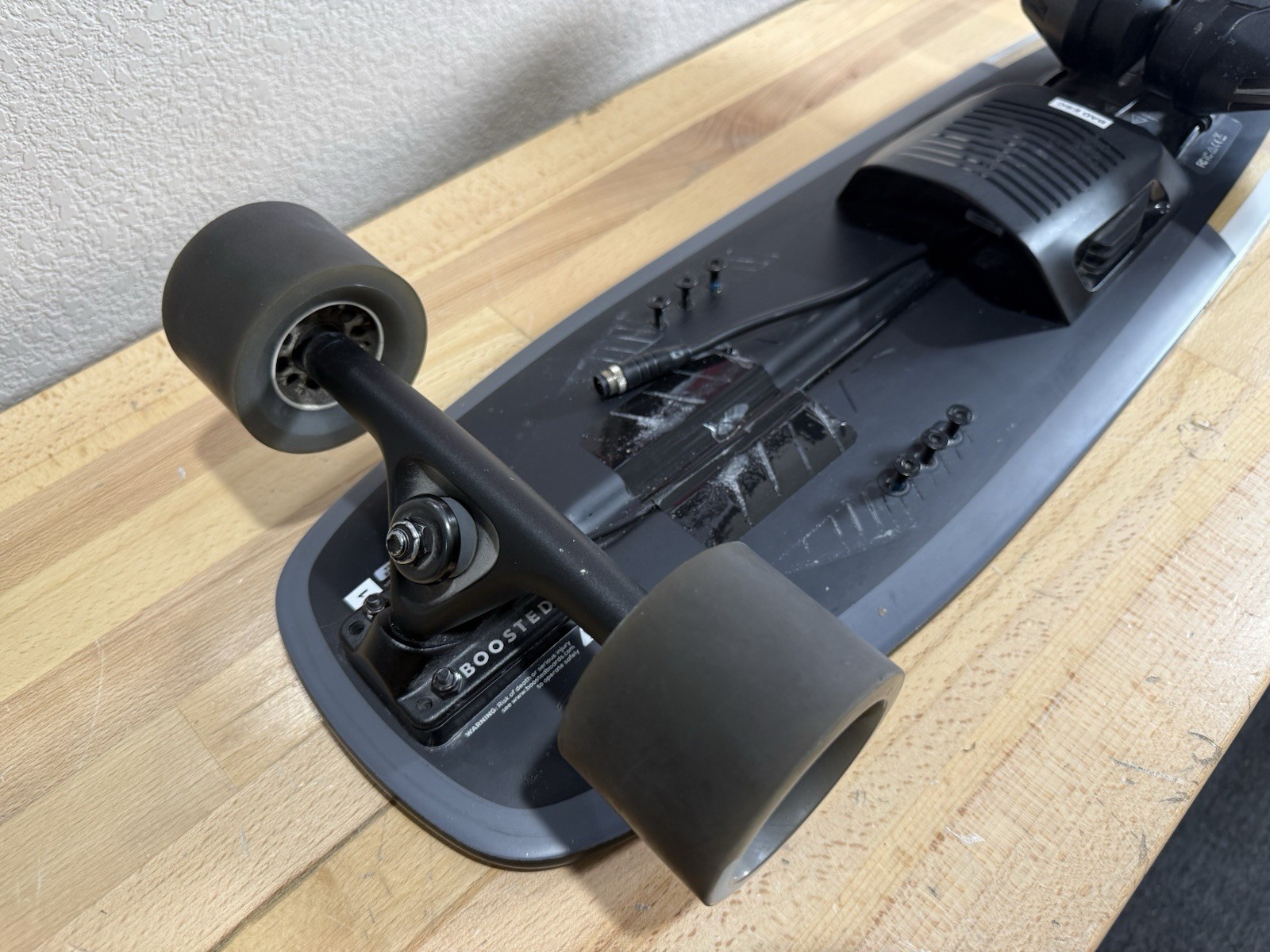 Incomplete Boosted Board Mini X Electric Skateboard Deck, Motors, Wheels Bad ESC