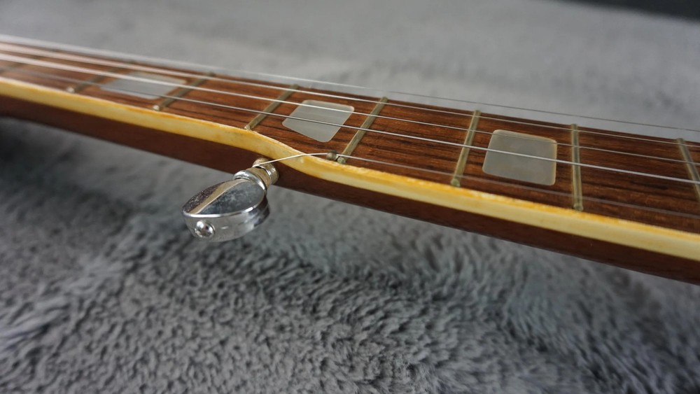 Pirles 5-String Closed Back Banjo w/ Hard Case