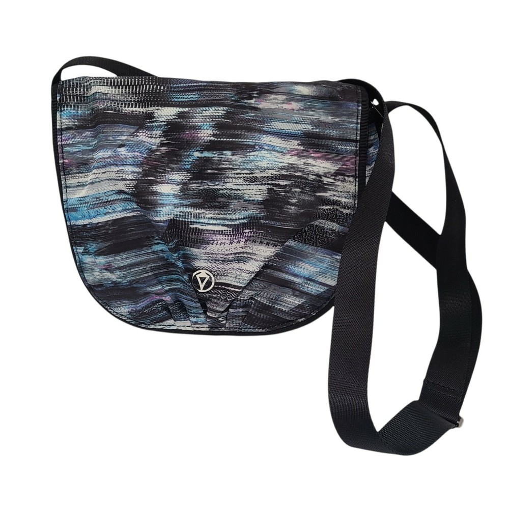 Ivivva Endless Play Crossbody Bag EUC