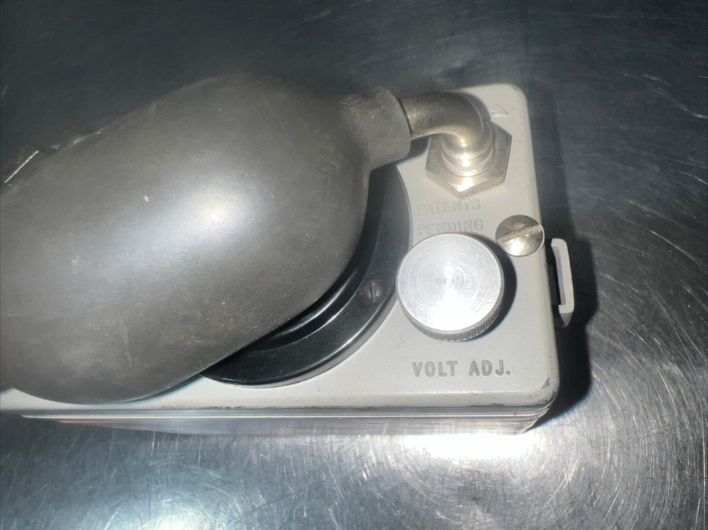 BACHARACH COMBUSTIBLE GAS INDICATOR MODEL H, CGI, Detector. Used Surplus