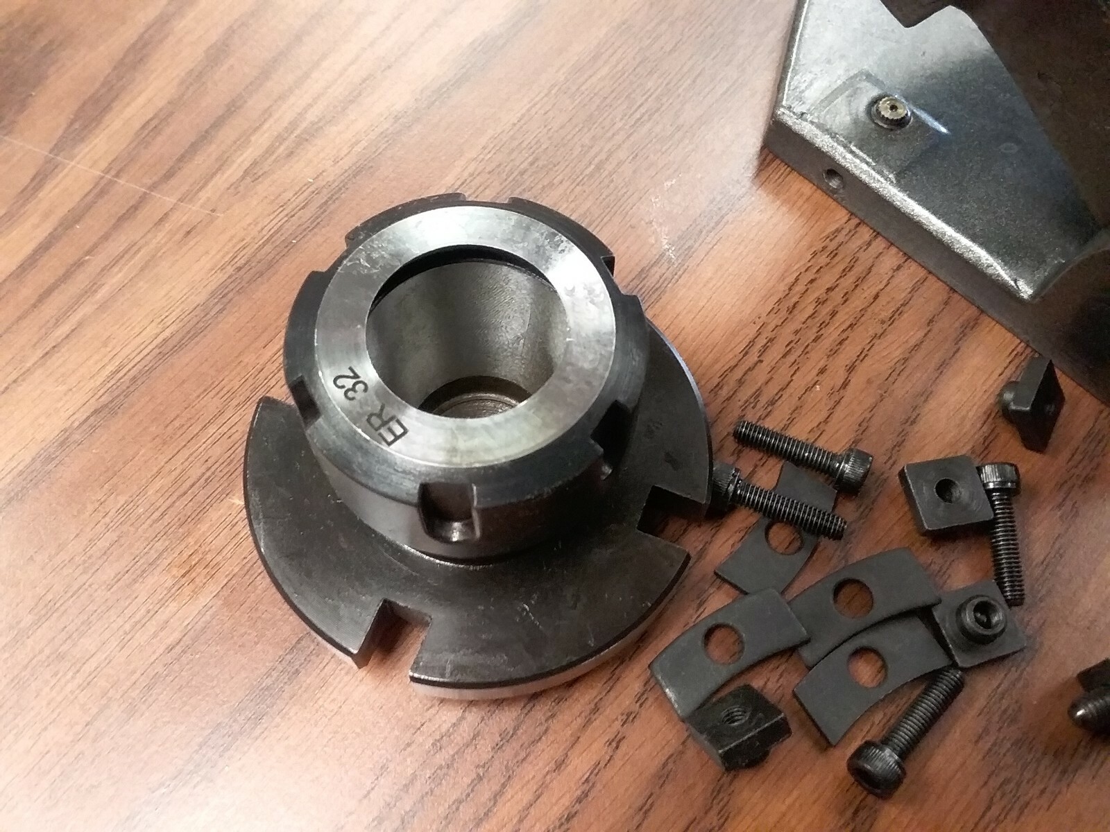 4" PRECISION TILTING ROTARY TABLE w. ER32 collet chuck adapter #TTSK-100ER32