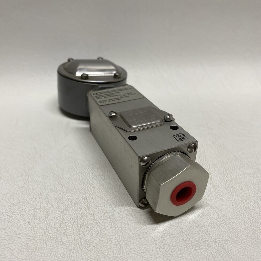 NIB CCS 6901G14-7008 Pressure Switch