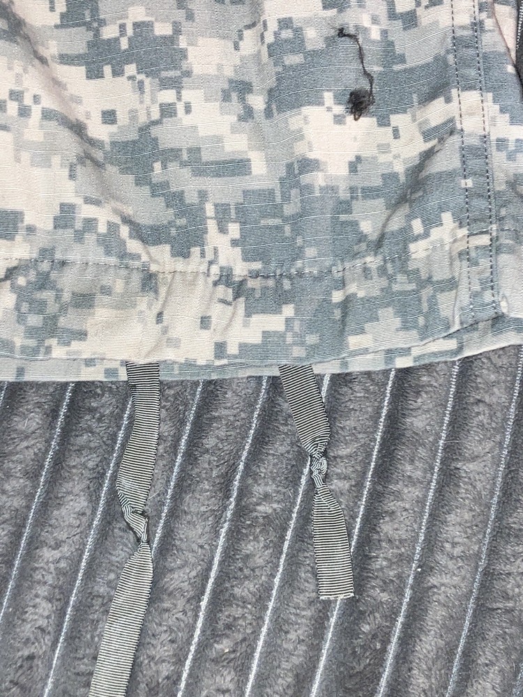 US Army Combat Uniform Trouser Cargo Pants ACU Camo Medium Regular (A)