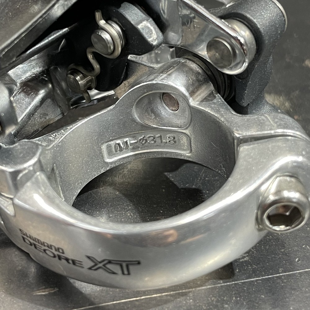 Shimano Deore XT Top Pull Front Derailleur - 31.8mm - M739 - Used