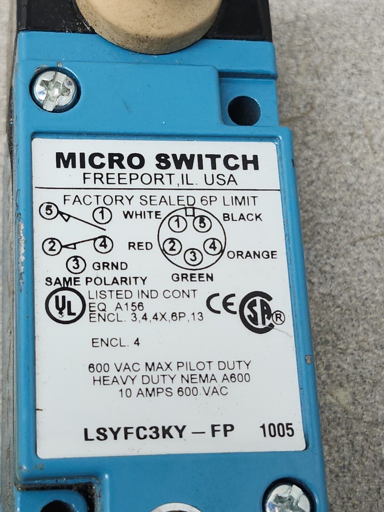 NEW NO BOX MICRO SWITCH WITH CABLE LSYFC3KY-FP