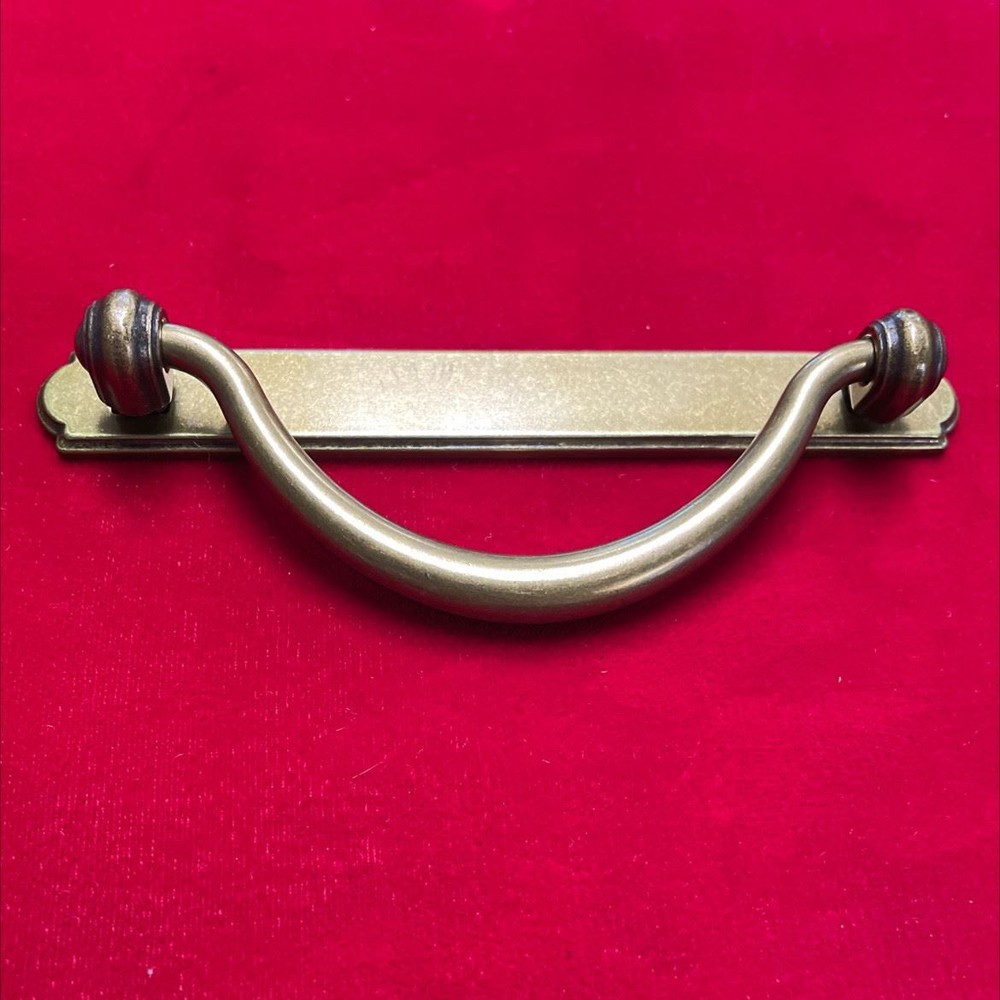 3-3/4" Country Bail Pull Bedford Brass