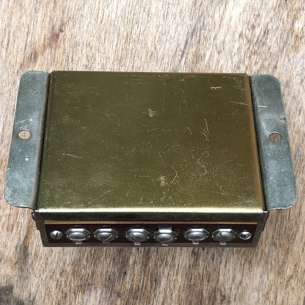 VINTAGE STEREO SPEAKER SELECTOR SWITCH.