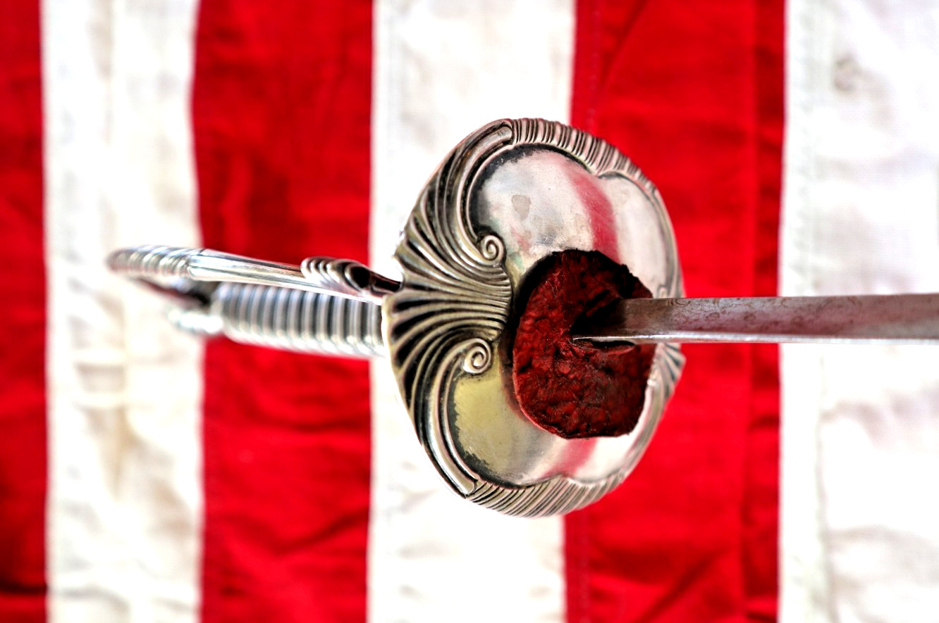 REVOLUTIONARY WAR BRITISH SILVER HILT SMALL SWORD HALLMARKED CIRCA 1770