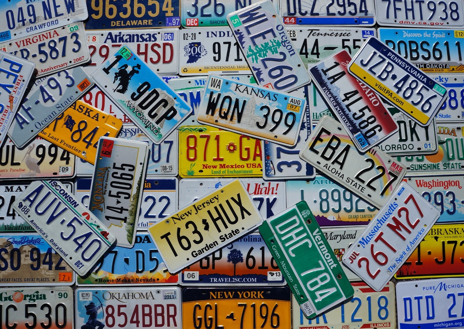 COMPLETE SET - ALL 50 STATES USA LICENSE PLATES LOT of Good License Plate Tags