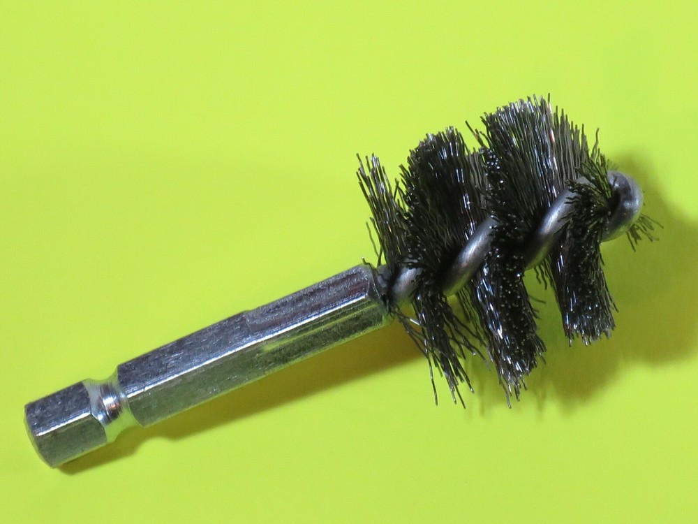 NEW Battery Post Drill Attachment Internal Cable Cleaner Brush