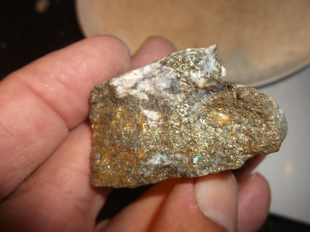 Gold, silver, copper, 69 grams samples ,ore high grade .