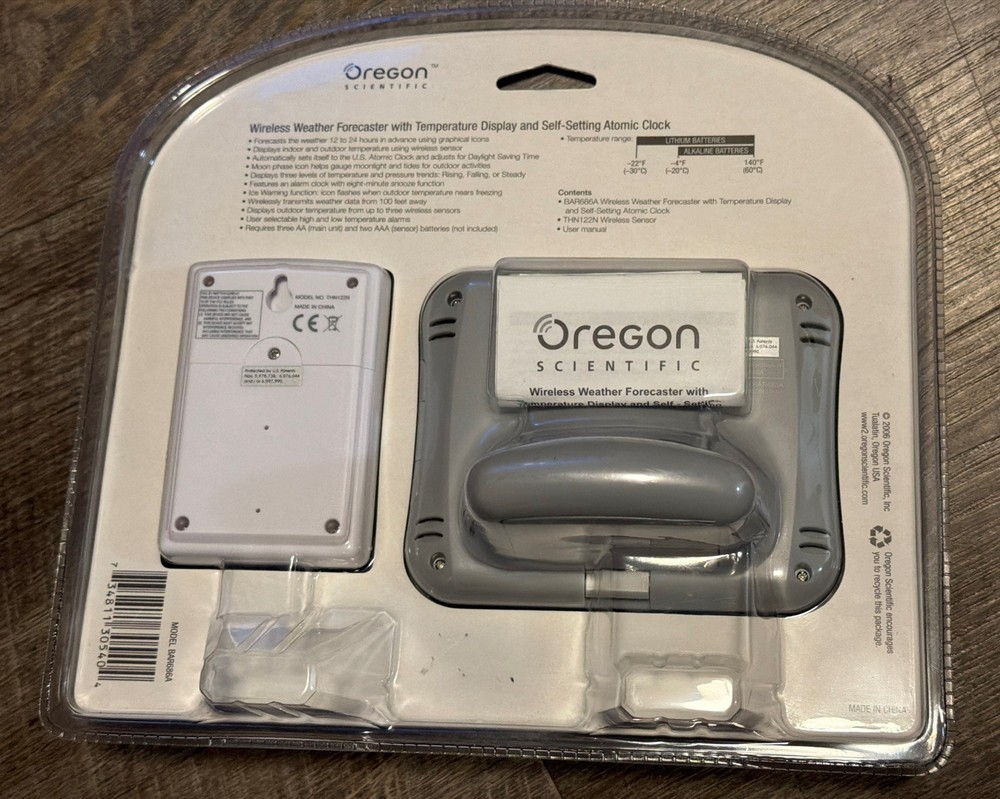 Oregon Scientific THN122N Wireless Remote Thermometer Sensor & Display BAR686A