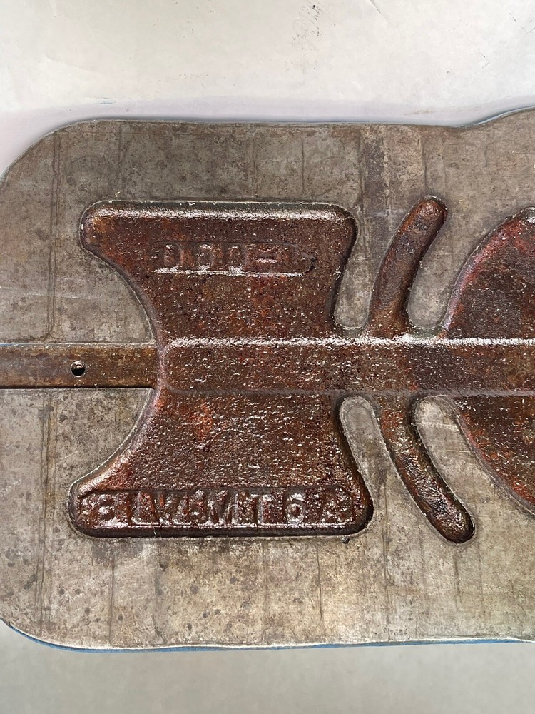 Kurt 6” Precision Machine Vise Model D60-1 Serial No. 25979 W/Solid Jaws (24JL11