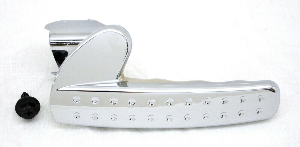 door handle interior passengers side chrome plastic for Freightliner Cascadia M2