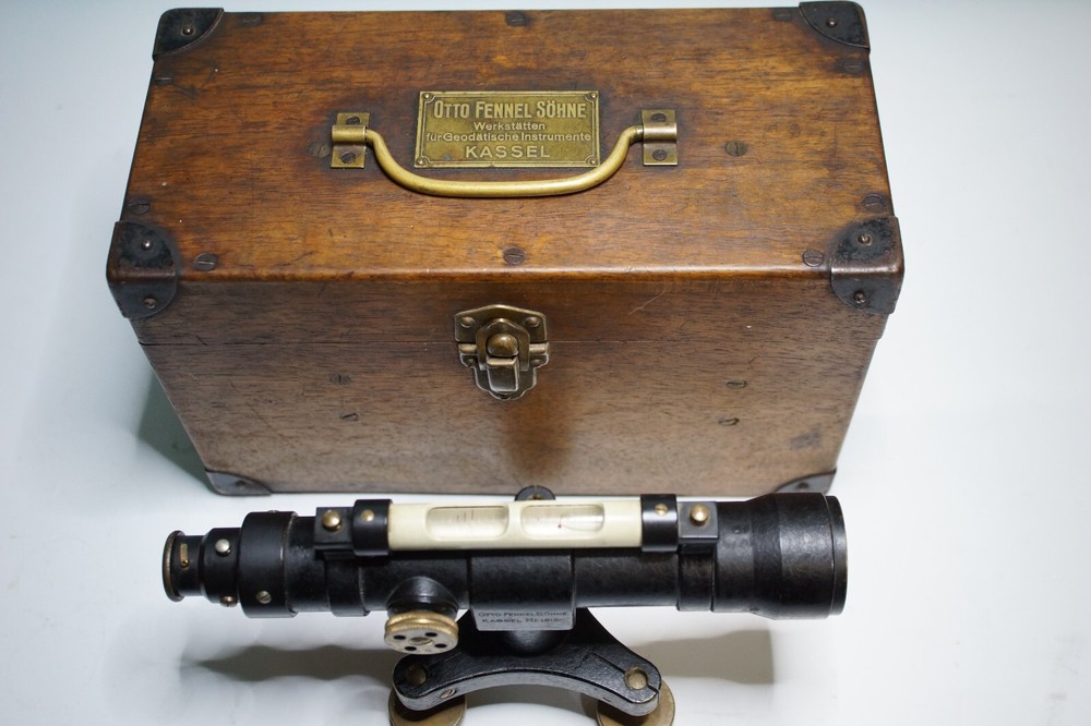 Kassel , Survey Transit Level with Wood Case .