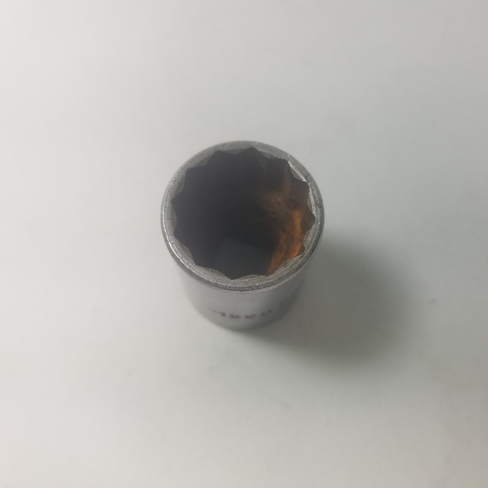 1220 Challenger by Proto 5/8 12 point Socket 3/8" Drive