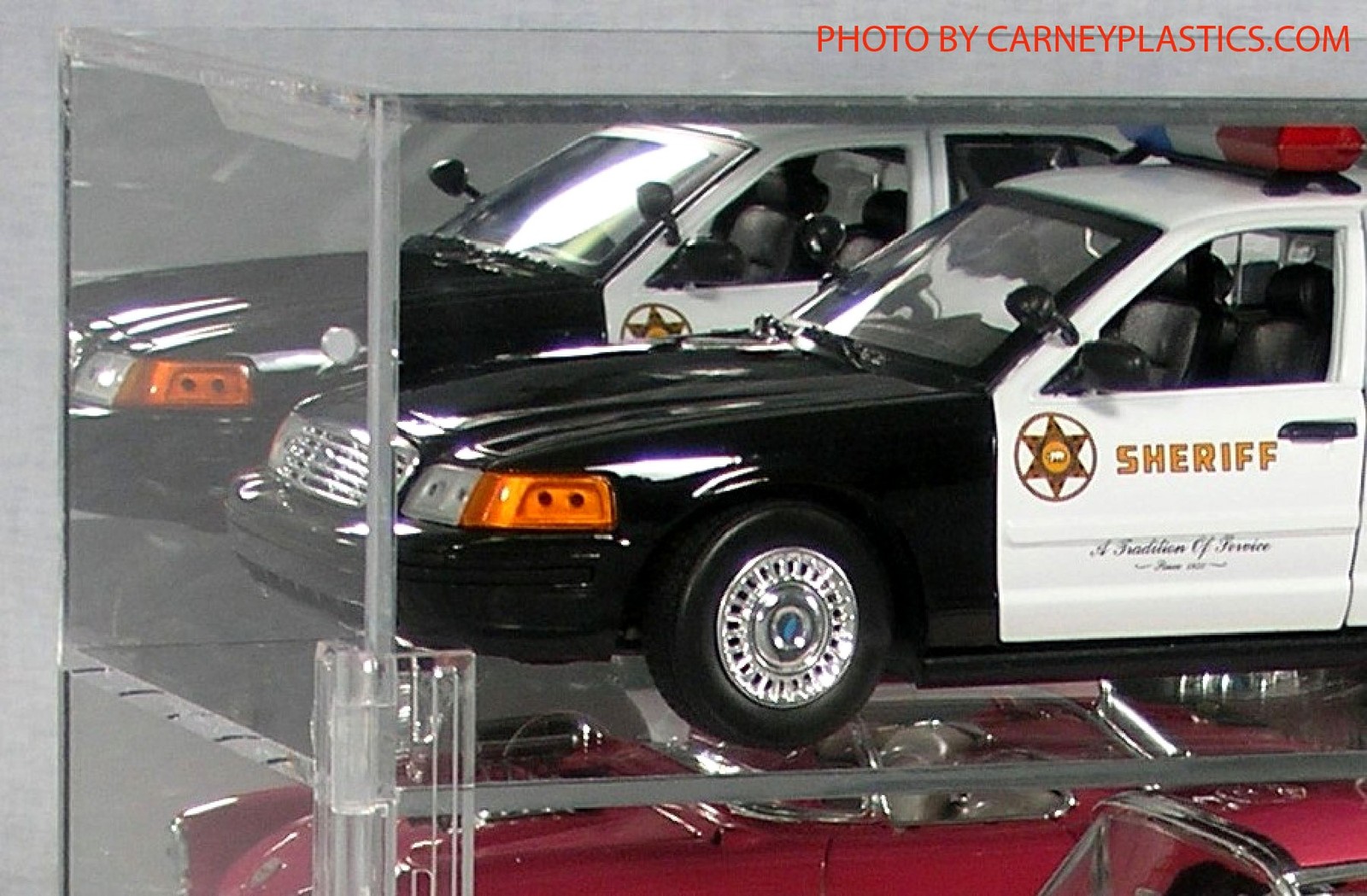 Model Diecast Display Case 1/18th Scale 6 car Vertical