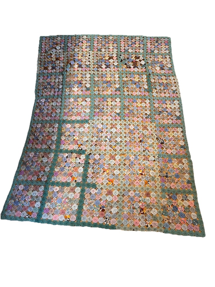 Antique Handmade Yo-Yo Quilt 64x94 Bedspread Patchwork Cottagecore