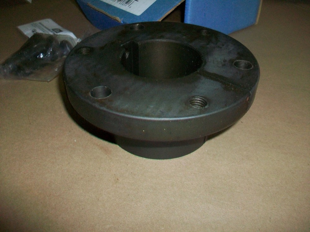 MARTIN E 2 1/2 BUSHING NEW IN BOX