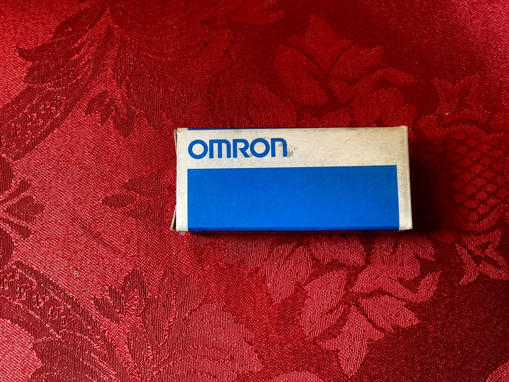 Omron H3Y-4 10 Second Timer 24 VDC “New”!