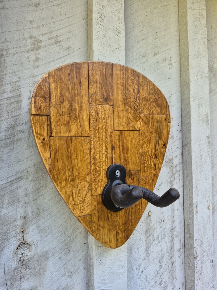 Guitar Pick, Guitar Wall Hanger, Guitar Wall Mount