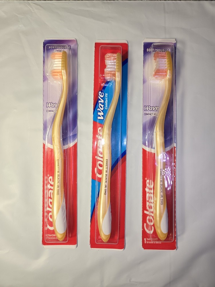 Colgate Multi Color Wave Compact Head Soft Toothbrush 3 Pack