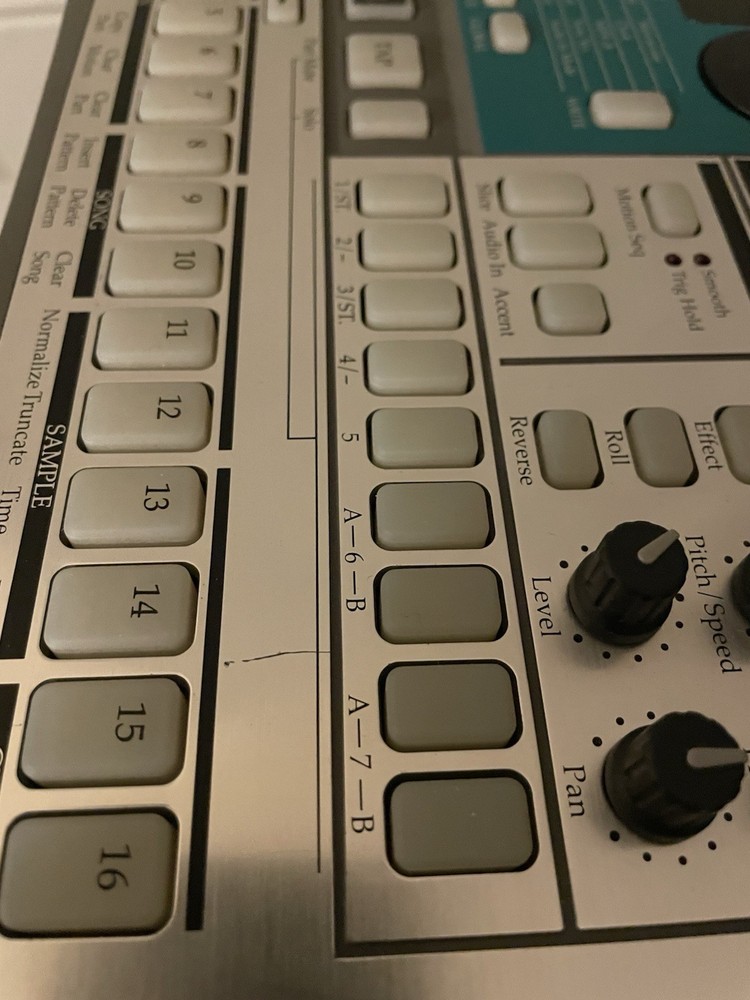 Korg Electribe ES-1 Drum Machine/Sampler (With Manual and Power Supply)