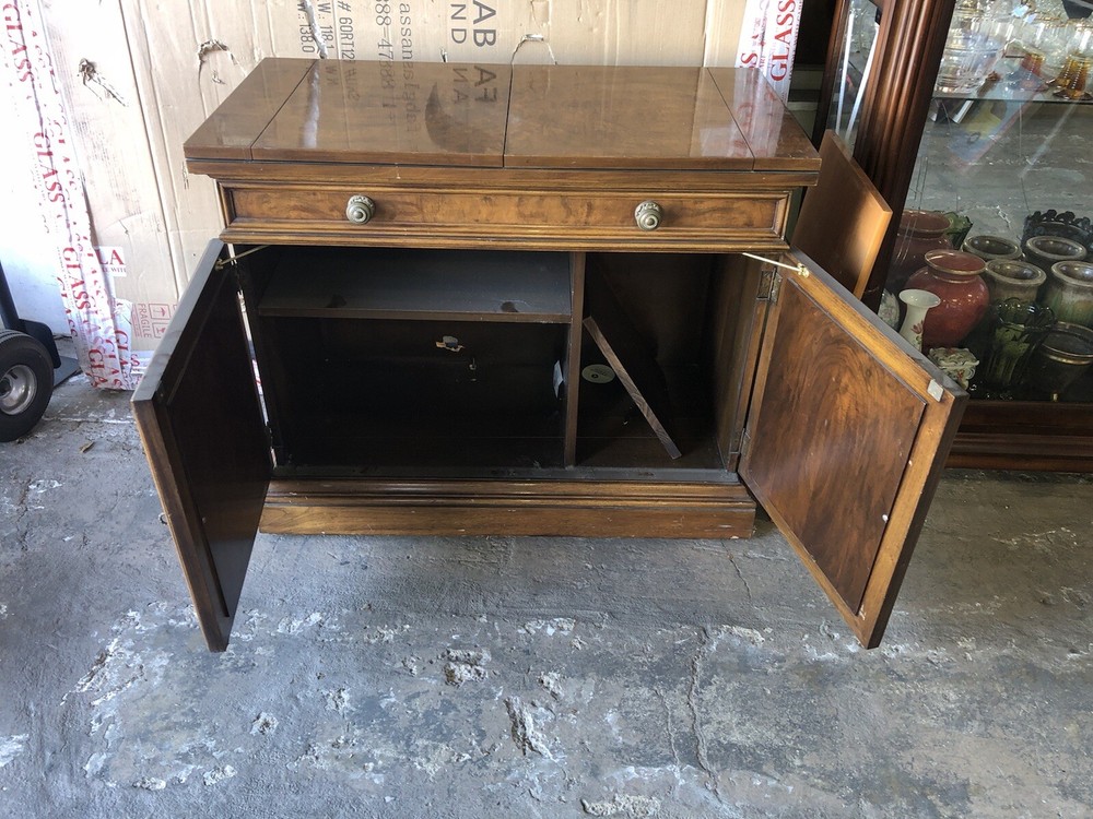 Karges Sideboard
