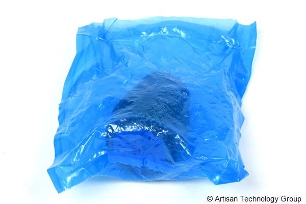 Amphenol 97-3106A-28-11S Plug with Solid Shell