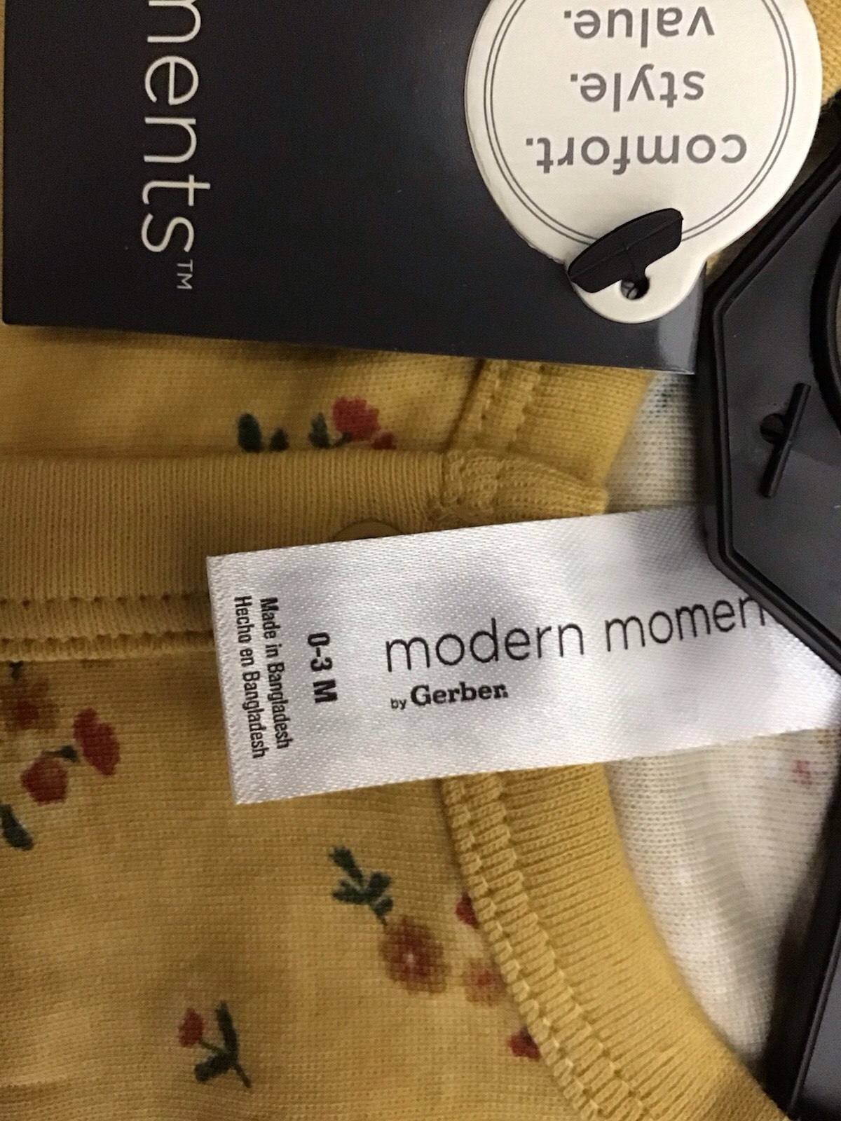 NEW INFANT GIRL'S 0-3 Month MODERN MOMENTS BY GERBER Onsie COVERALL Yellow (GM2)