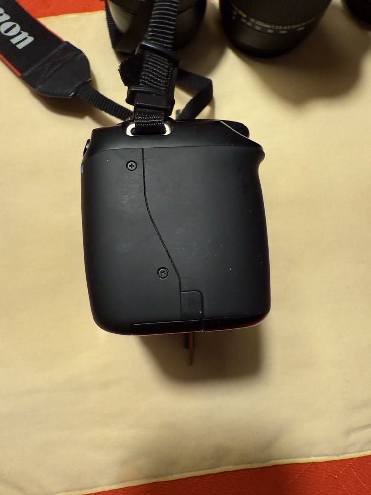 camera canon eos rebel T3