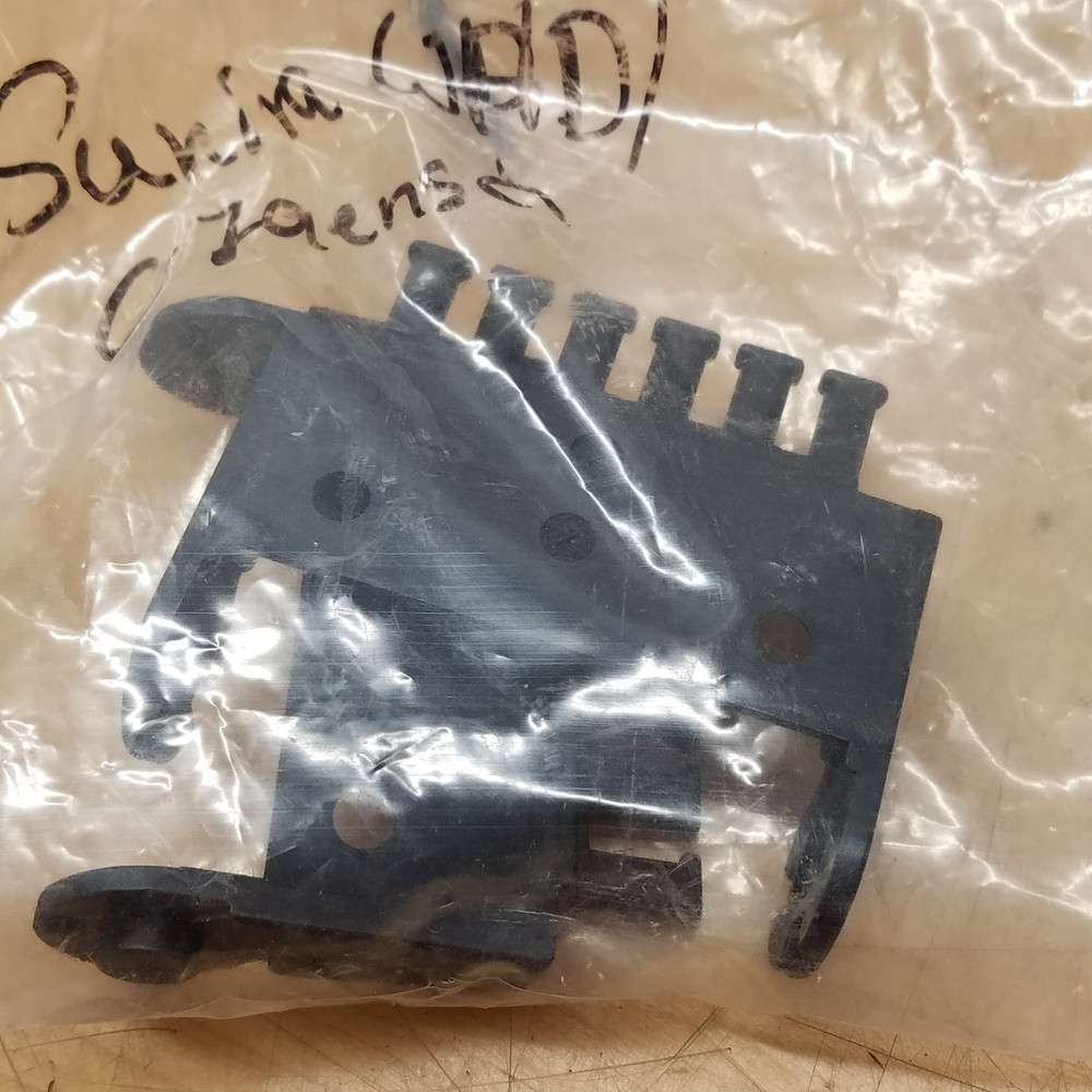 Igus 15.5.110 Cable Carrier, 3" Width - USED